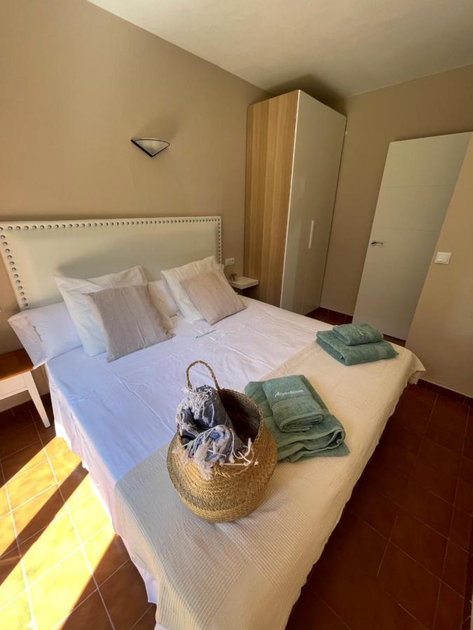 Bonito Apartamento Con Terraza, Jardin Y Piscina Cala'N Bosch  Exterior photo